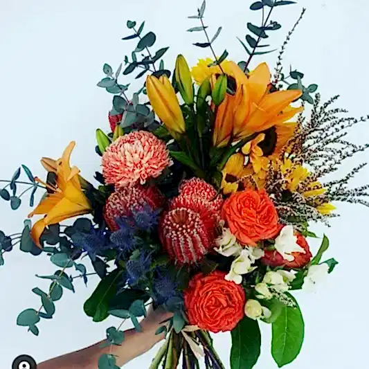 FLORIST CHOICE SEASONAL BOUQUET