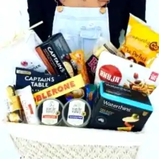 LOVERS SHARED HAMPER